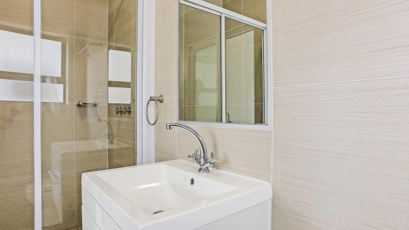 2 Bedroom Property for Sale in Wilgeheuwel Gauteng