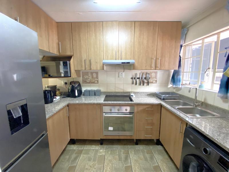 2 Bedroom Property for Sale in Northwold Gauteng