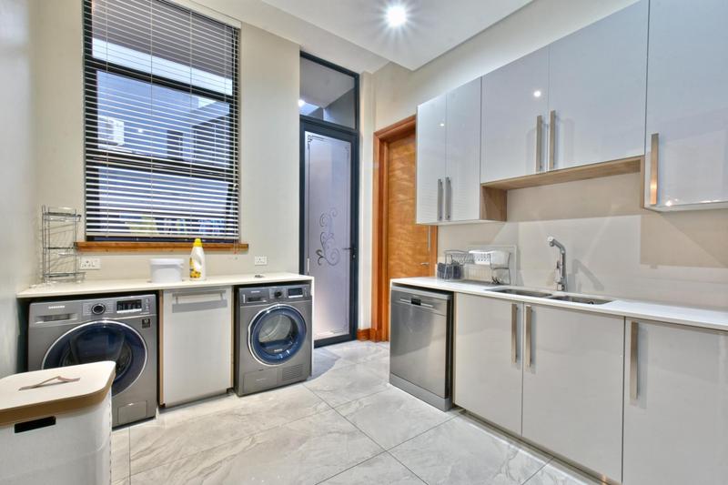 5 Bedroom Property for Sale in Meyersdal Eco Estate Gauteng