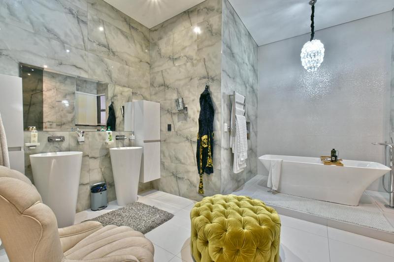 5 Bedroom Property for Sale in Meyersdal Eco Estate Gauteng