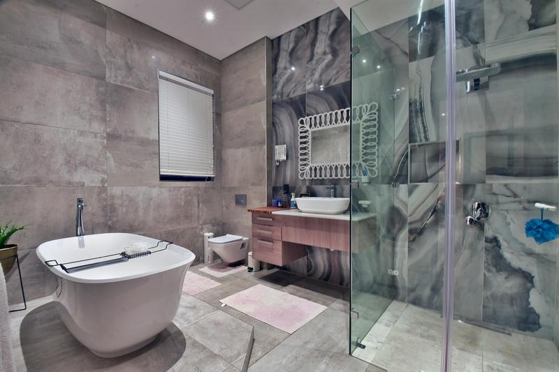 5 Bedroom Property for Sale in Meyersdal Eco Estate Gauteng