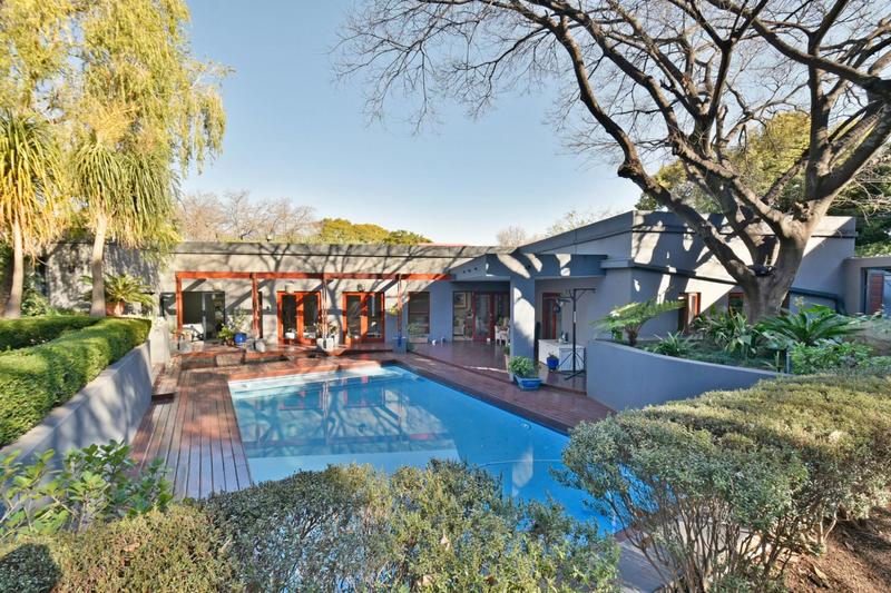 4 Bedroom Property for Sale in Parktown North Gauteng
