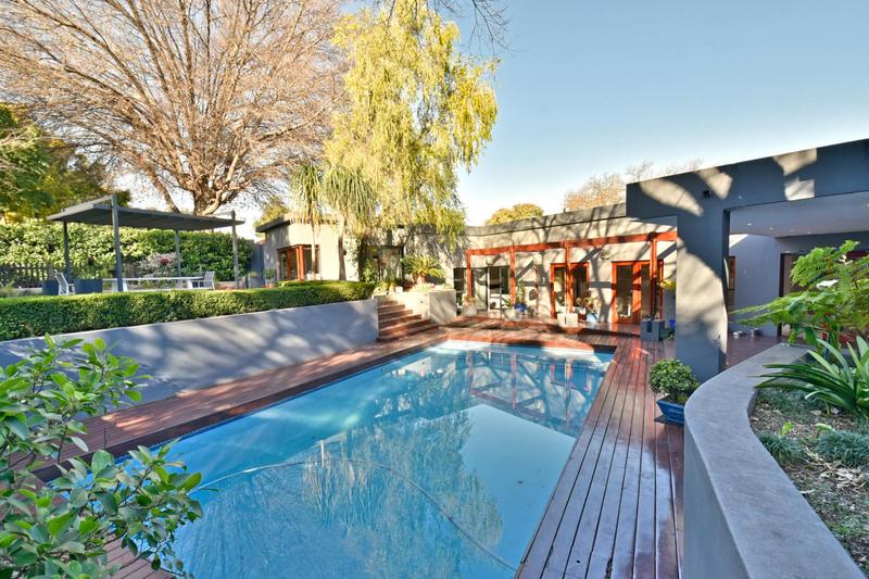 4 Bedroom Property for Sale in Parktown North Gauteng