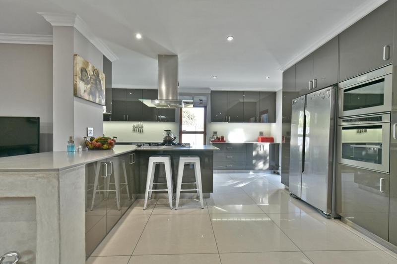 4 Bedroom Property for Sale in Parktown North Gauteng