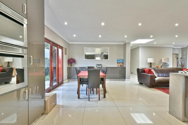 4 Bedroom Property for Sale in Parktown North Gauteng