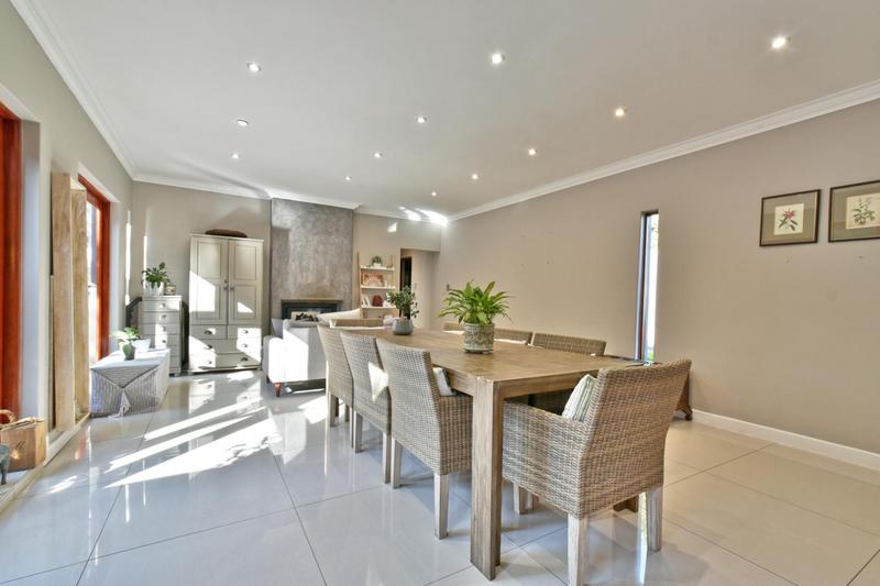 4 Bedroom Property for Sale in Parktown North Gauteng