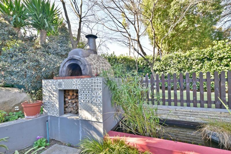 4 Bedroom Property for Sale in Parktown North Gauteng