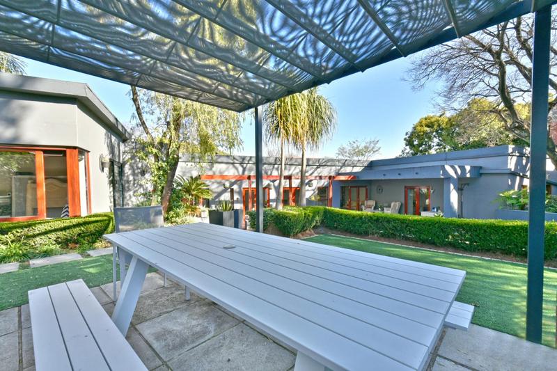 4 Bedroom Property for Sale in Parktown North Gauteng