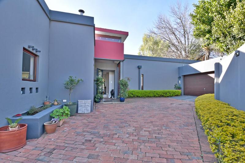 4 Bedroom Property for Sale in Parktown North Gauteng