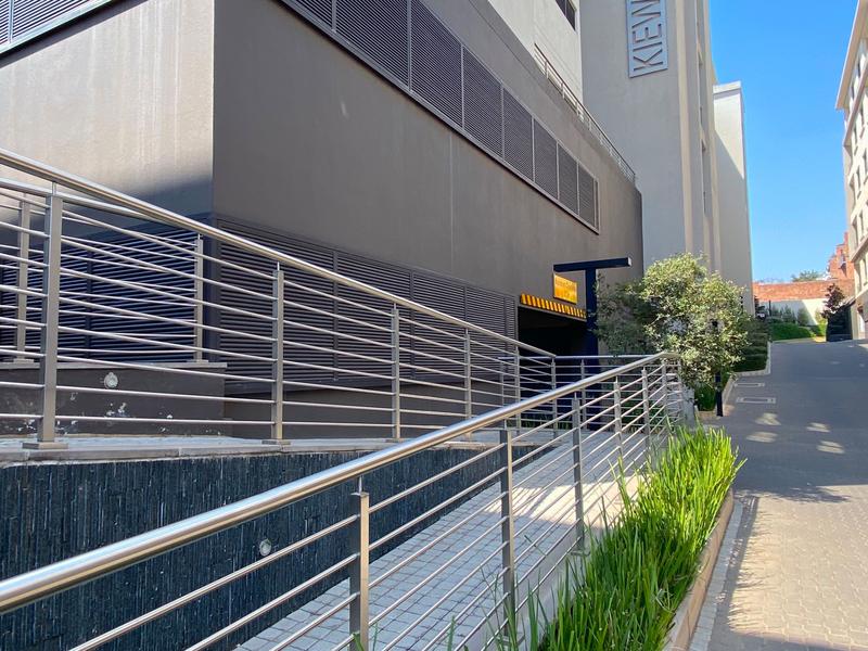 To Let 2 Bedroom Property for Rent in Dunkeld Gauteng