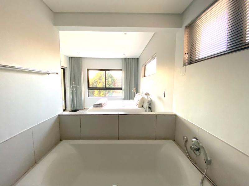 To Let 2 Bedroom Property for Rent in Dunkeld Gauteng