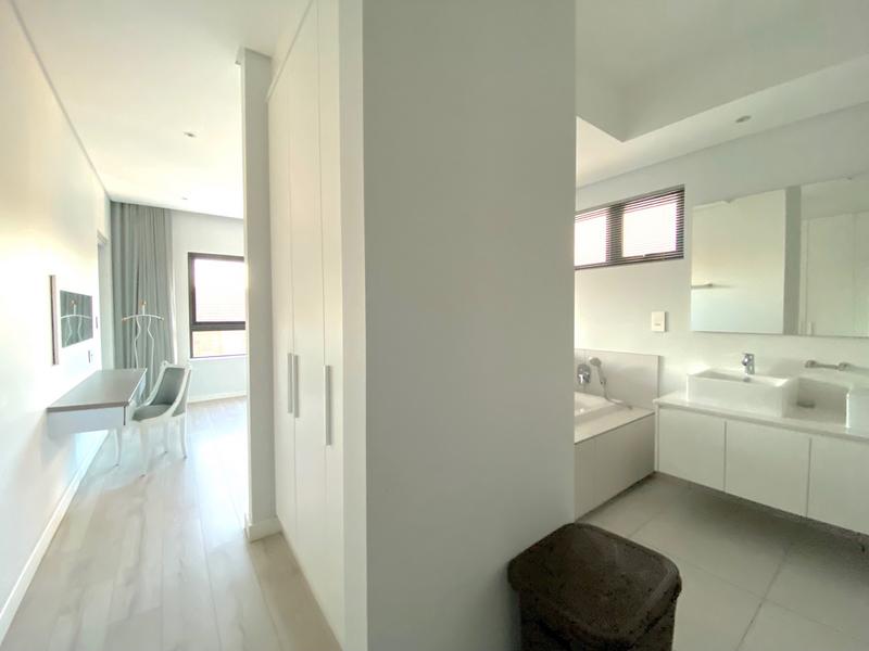 To Let 2 Bedroom Property for Rent in Dunkeld Gauteng