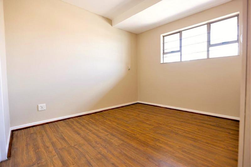 2 Bedroom Property for Sale in Sandton Central Gauteng