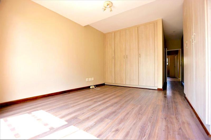 2 Bedroom Property for Sale in Sandton Central Gauteng