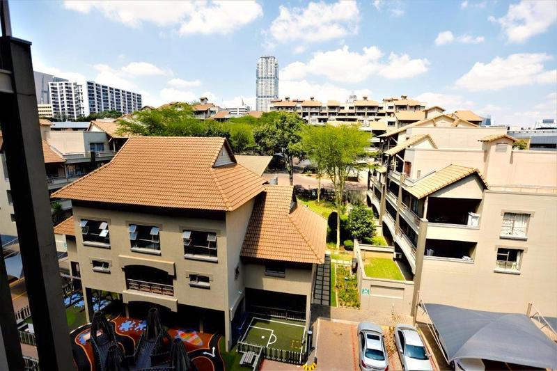 2 Bedroom Property for Sale in Sandton Central Gauteng