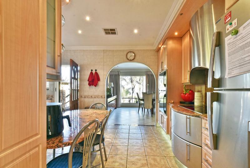 4 Bedroom Property for Sale in Glenvista Gauteng