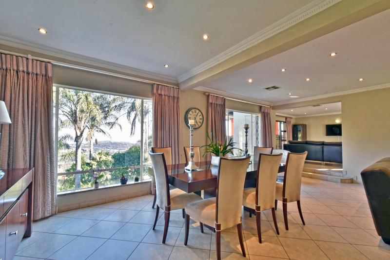 4 Bedroom Property for Sale in Glenvista Gauteng