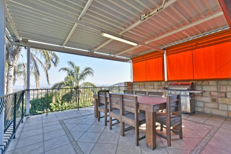 4 Bedroom Property for Sale in Glenvista Gauteng