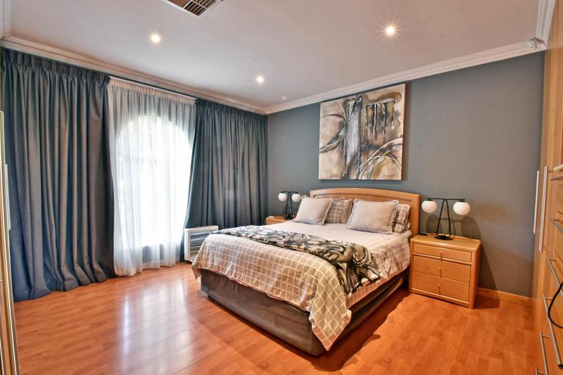 4 Bedroom Property for Sale in Glenvista Gauteng