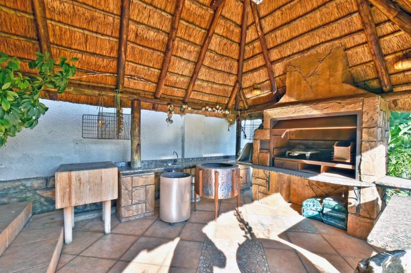 4 Bedroom Property for Sale in Glenvista Gauteng