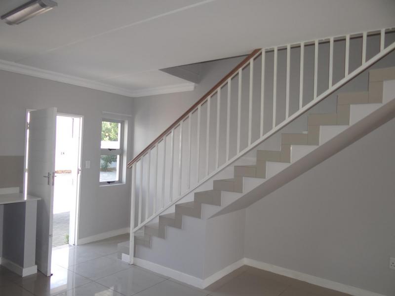 To Let 3 Bedroom Property for Rent in Ferndale Gauteng