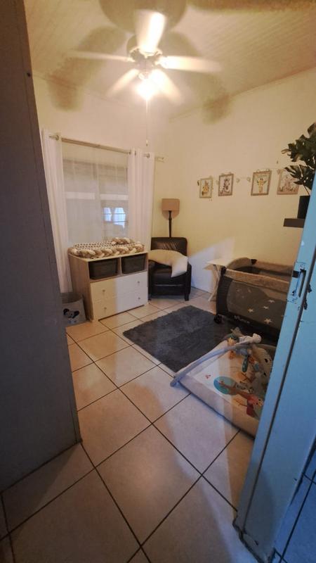 To Let 4 Bedroom Property for Rent in Petersfield Gauteng