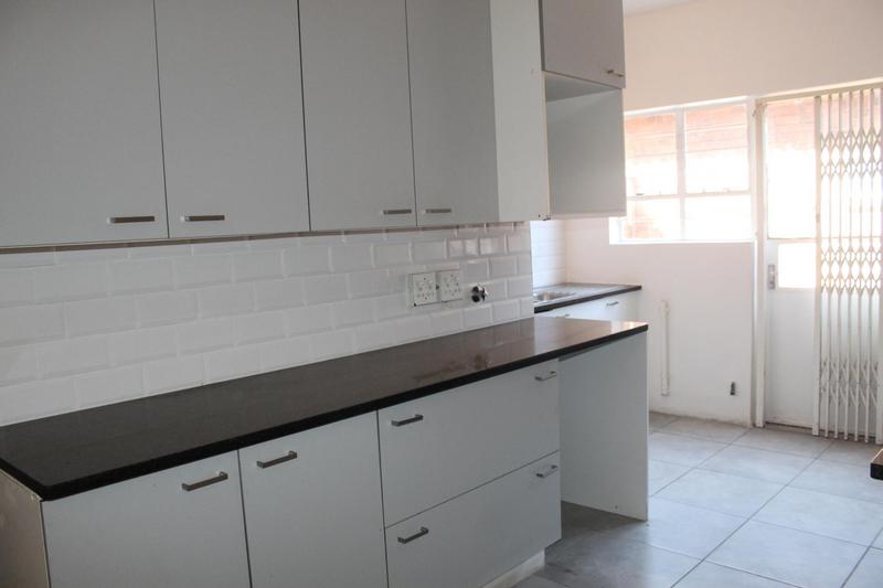 4 Bedroom Property for Sale in Sandown Estate Gauteng