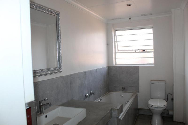 4 Bedroom Property for Sale in Sandown Estate Gauteng