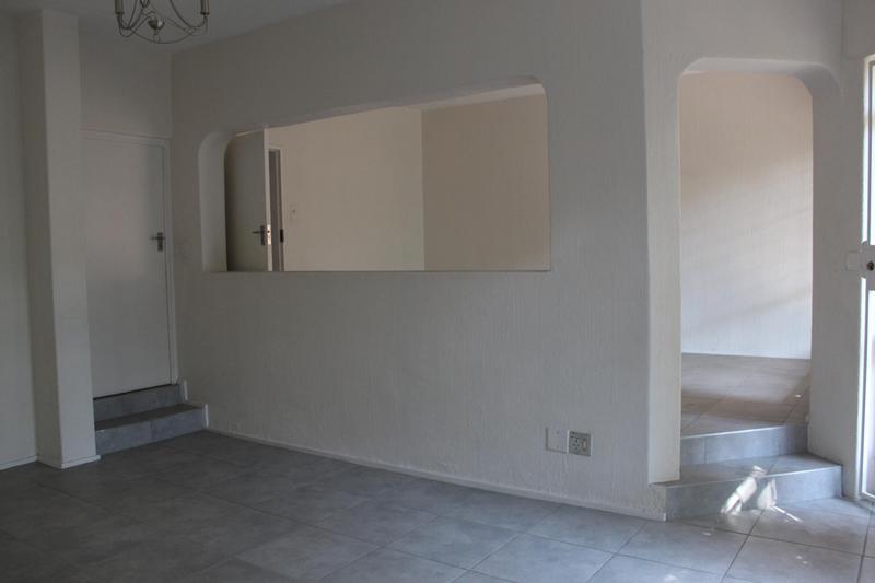 4 Bedroom Property for Sale in Sandown Estate Gauteng