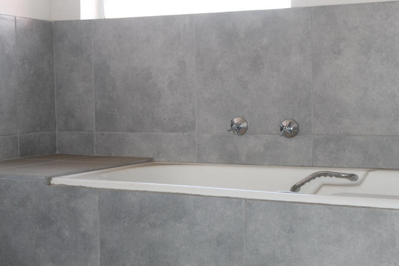 4 Bedroom Property for Sale in Sandown Estate Gauteng