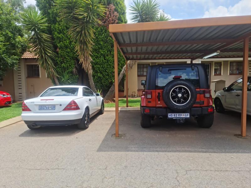 2 Bedroom Property for Sale in Roodepoort West Gauteng