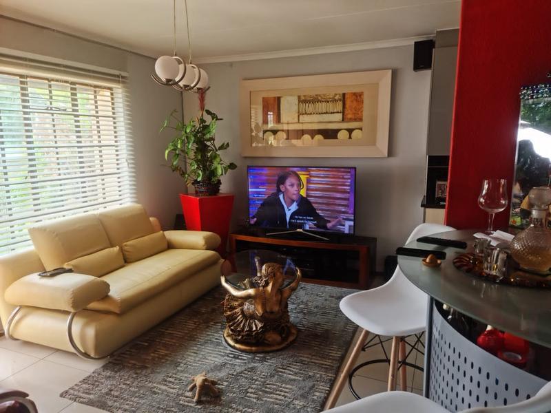 2 Bedroom Property for Sale in Roodepoort West Gauteng