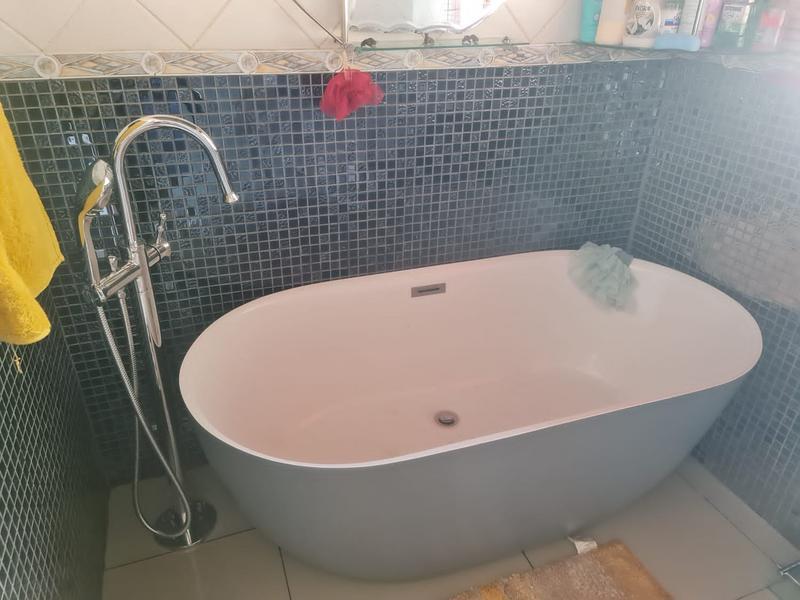 2 Bedroom Property for Sale in Roodepoort West Gauteng