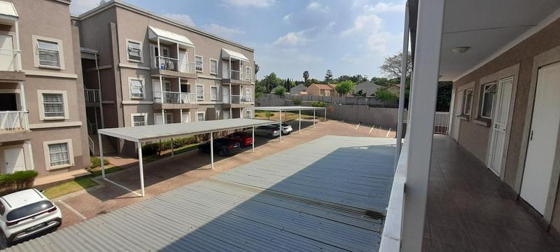 To Let 1 Bedroom Property for Rent in Buccleuch Gauteng