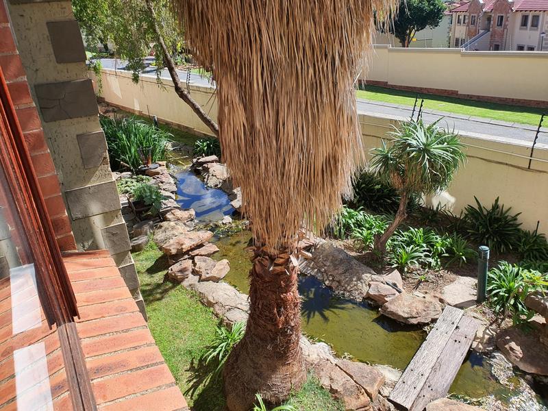 To Let 2 Bedroom Property for Rent in Randpark Ridge Gauteng