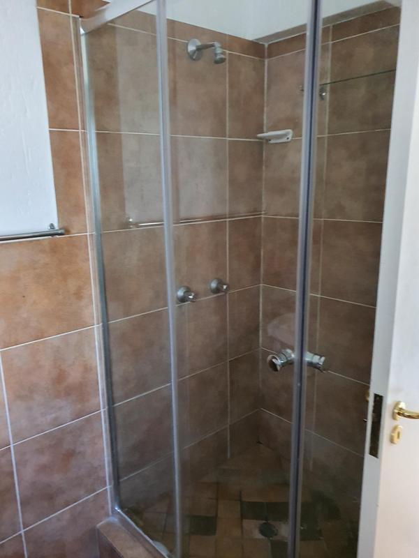 To Let 2 Bedroom Property for Rent in Randpark Ridge Gauteng