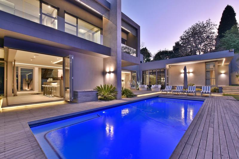 5 Bedroom Property for Sale in Sandown Gauteng