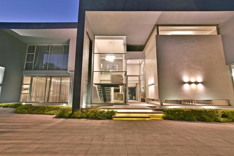 5 Bedroom Property for Sale in Sandown Gauteng