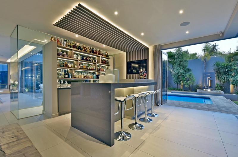 5 Bedroom Property for Sale in Sandown Gauteng