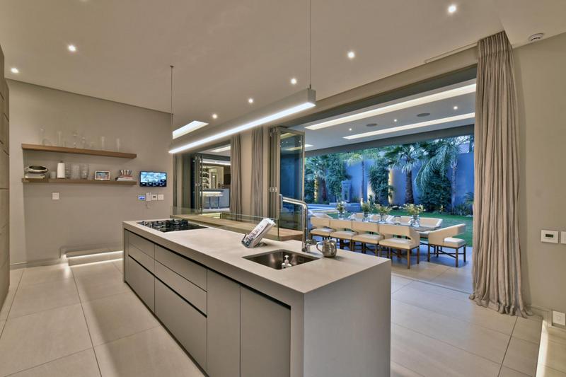 5 Bedroom Property for Sale in Sandown Gauteng