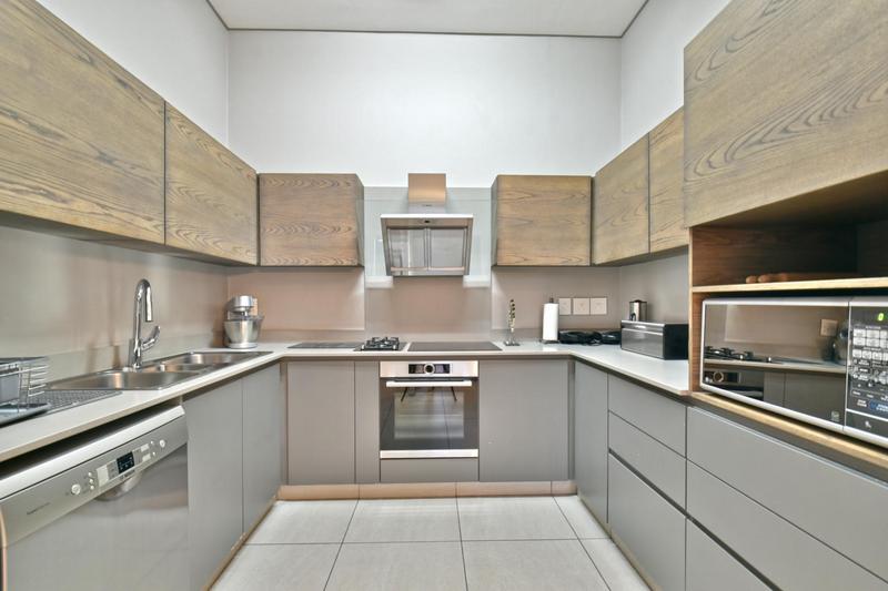 5 Bedroom Property for Sale in Sandown Gauteng