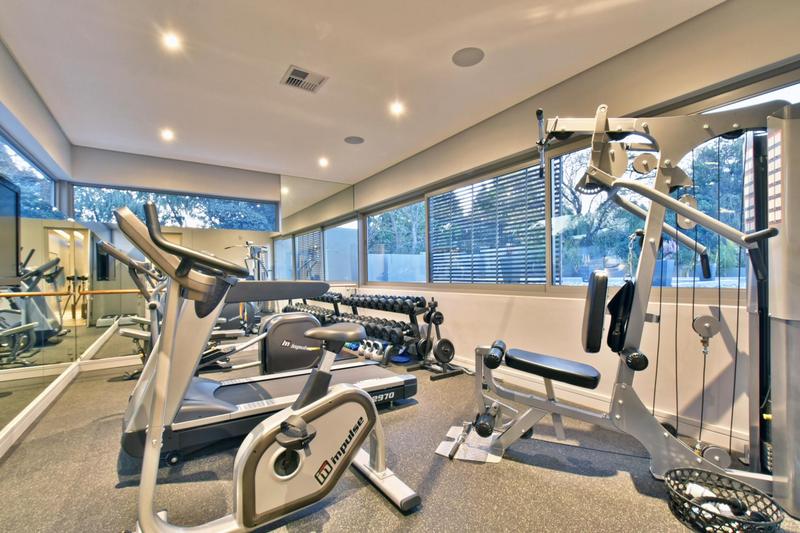 5 Bedroom Property for Sale in Sandown Gauteng