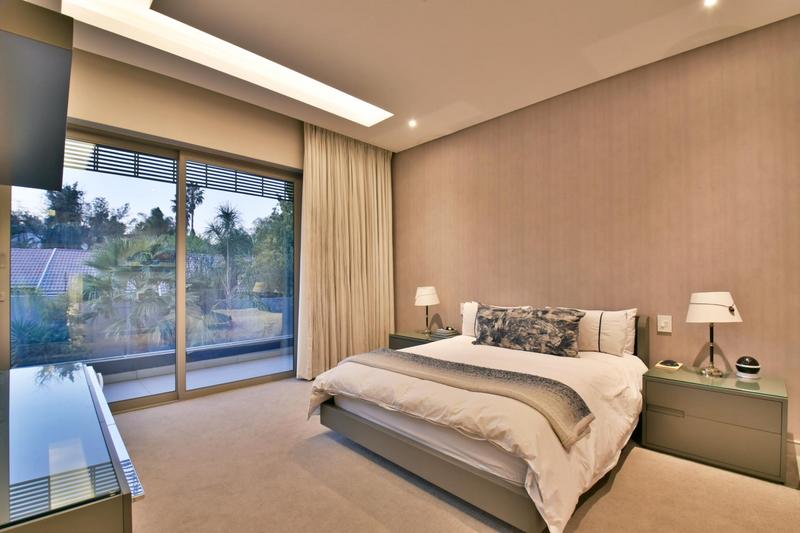 5 Bedroom Property for Sale in Sandown Gauteng