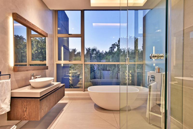 5 Bedroom Property for Sale in Sandown Gauteng