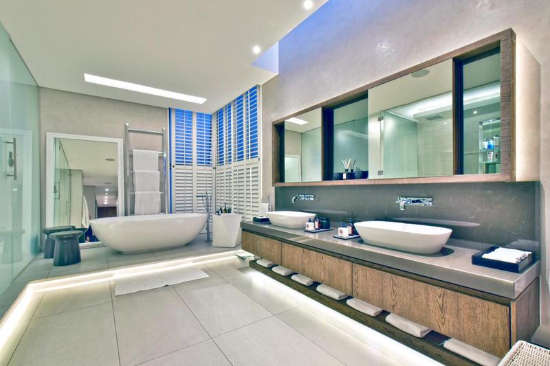 5 Bedroom Property for Sale in Sandown Gauteng