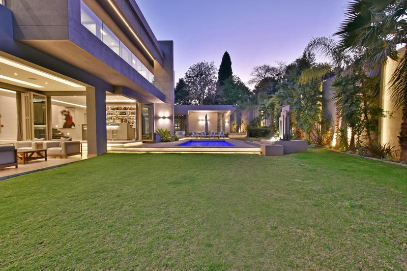 5 Bedroom Property for Sale in Sandown Gauteng