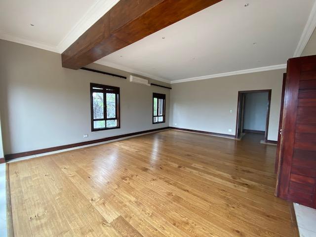 5 Bedroom Property for Sale in Sable Hills Gauteng