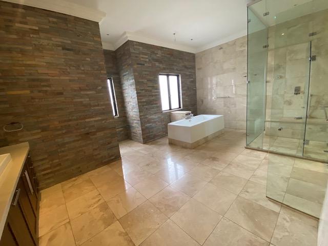 5 Bedroom Property for Sale in Sable Hills Gauteng