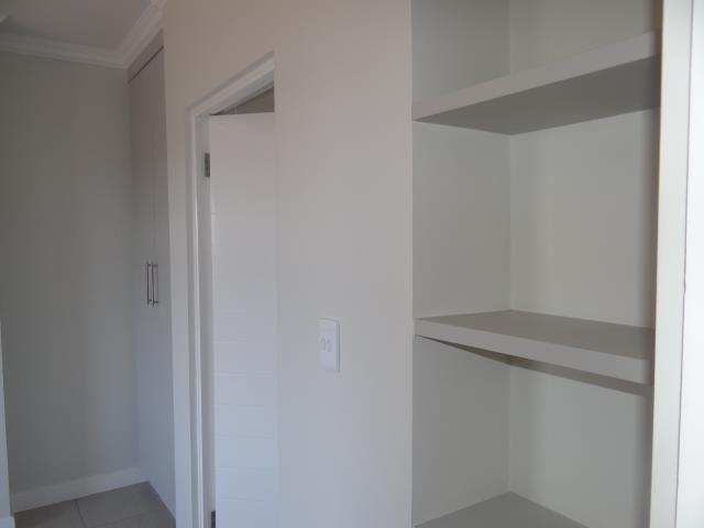 1 Bedroom Property for Sale in Wilgeheuwel Gauteng