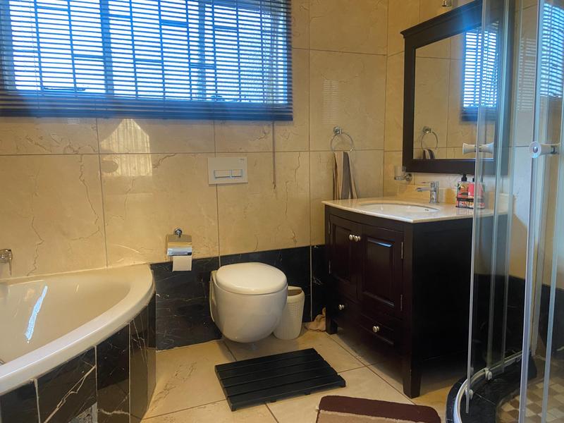 4 Bedroom Property for Sale in Lilyvale Gauteng
